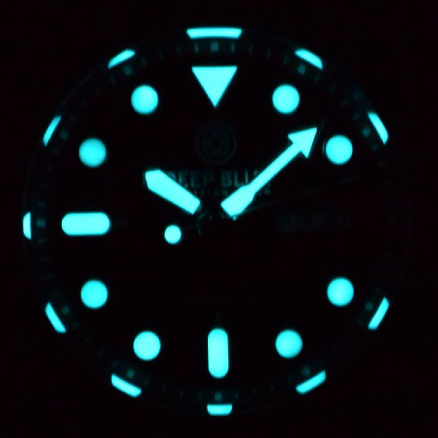 Deep Blue Military Diver 300 Automatic Men's Diver Watch Silver Ceramic Bezel / Black Dial / Bracelet Deep Blue Military Diver 300 Automatic Men's Diver Watch Silver Ceramic Bezel / Black Dial / Bracelet