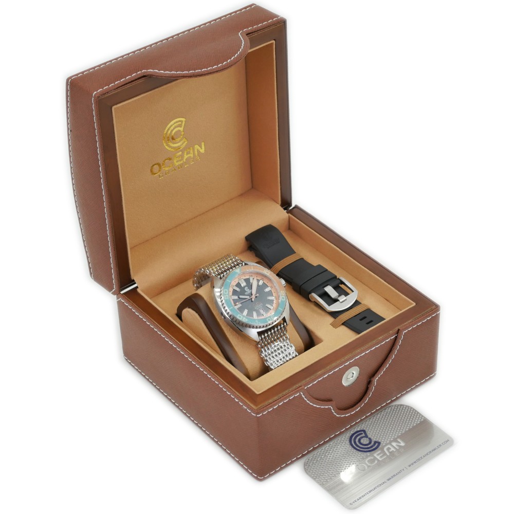 Ocean Crawler Core Diver 2024 Aqua/Salmon 44mm Automatic Men Watch Swiss SW200-1