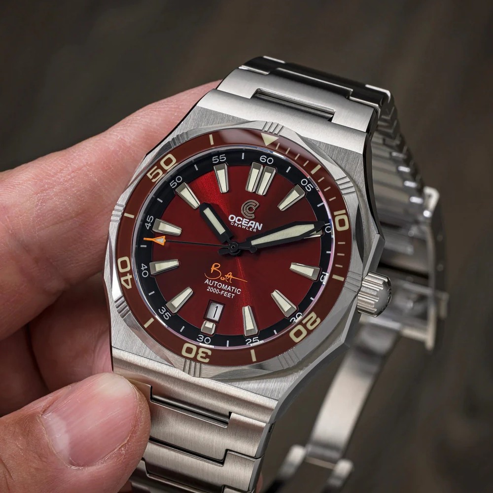 Ocean Crawler Bolt - Red 42mm Automatic Men Watch Swiss Sellita WR600m SW200-1