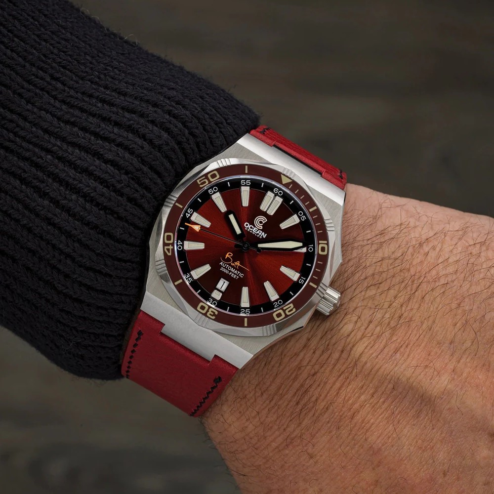 Ocean Crawler Bolt - Red 42mm Automatic Men Watch Swiss Sellita WR600m SW200-1