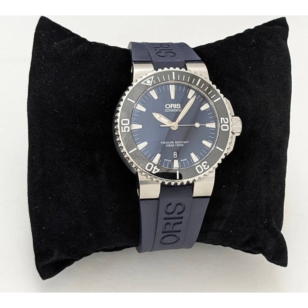 Oris Aquis Date Blue 01 733 7653 Men's Automatic 43mm Swiss Watch Rubber Strap