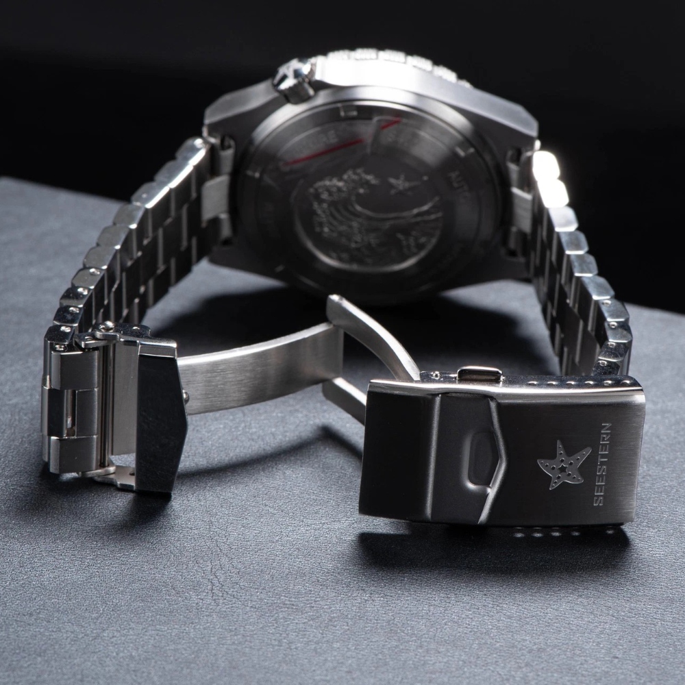 Seestern Vintage 407 600T Orange Stainless Steel Bezel Automatic Diver Watch 40