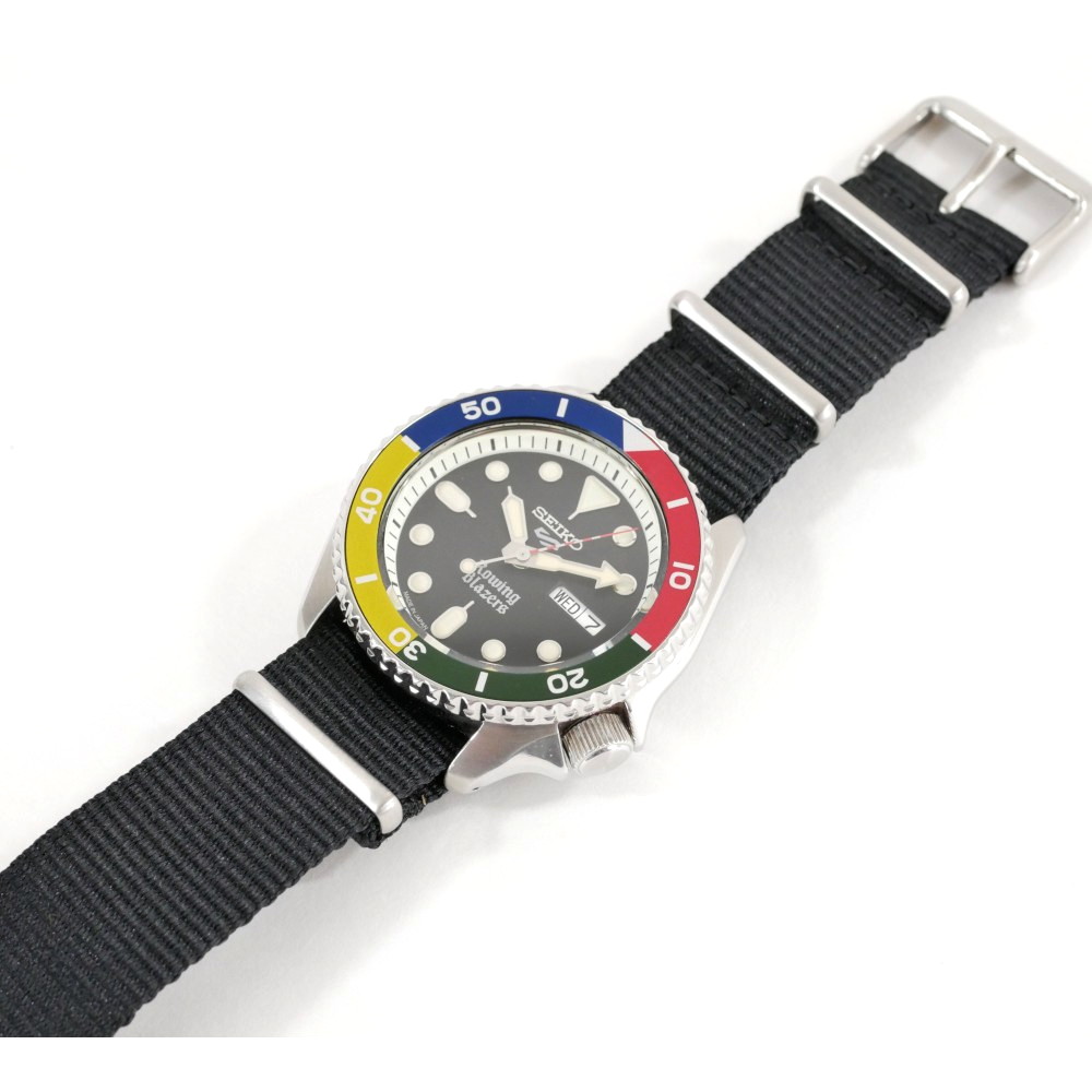 Seiko 5 Sports X Rowing Blazers Color Block Special Limited Edition SRPG53 Caliber 4R36