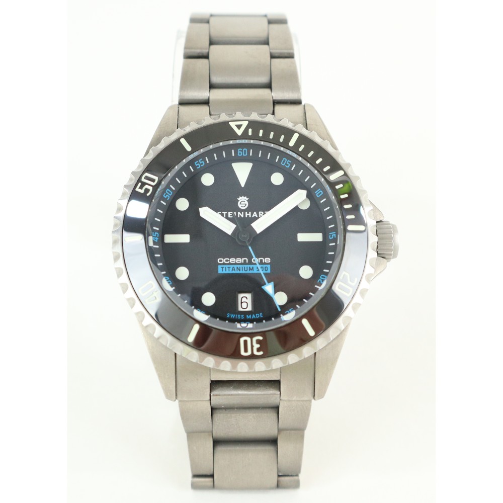 Steinhart Ocean Titanium 500 Premium 42mm Swiss Automatic Diver Men's Watch 106-0505