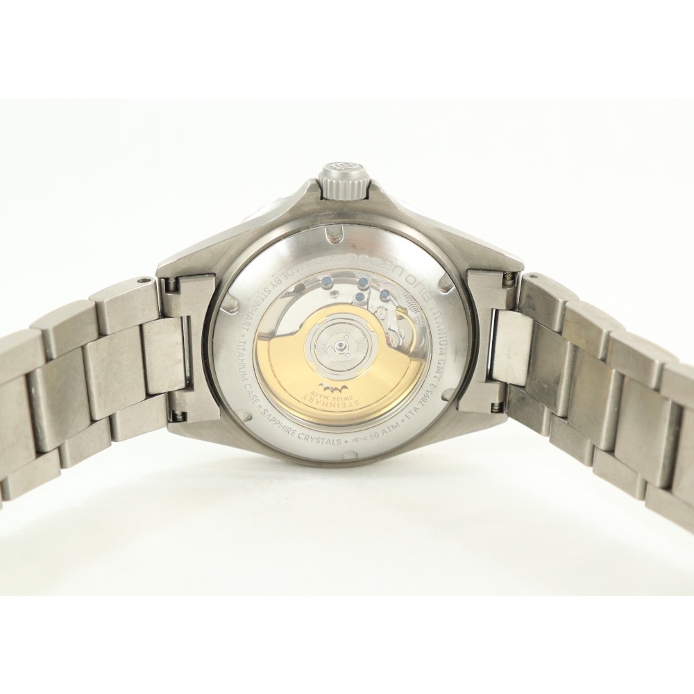 Steinhart Ocean Titanium 500 Premium 42mm Swiss Automatic Diver Men's Watch 106-0505