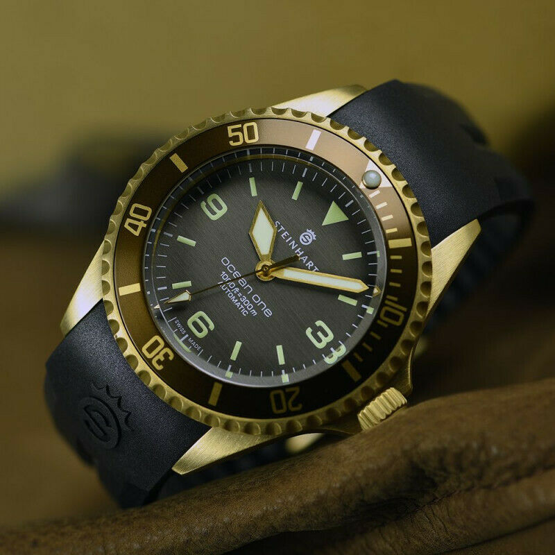 Steinhart Ocean One Bronze Dark Brown 42mm Automatic Swiss Diver Watch 103-0573 Black Silicone Strap Steinhart Ocean One Bronze Dark Brown 42mm Automatic Swiss Diver Watch 103-0573 Black Silicone Strap