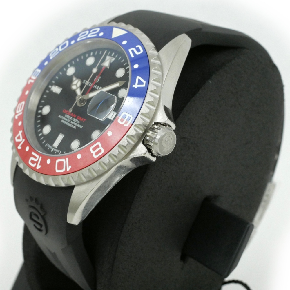 Steinhart Ocean One GMT BLUE-RED. 2 Ceramic Men's Diver Watch Silicone 103-1100