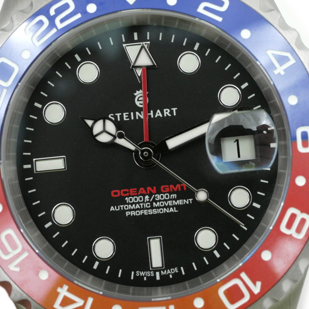 Steinhart Ocean One GMT BLUE-RED. 2 Ceramic Men's Diver Watch Silicone 103-1100