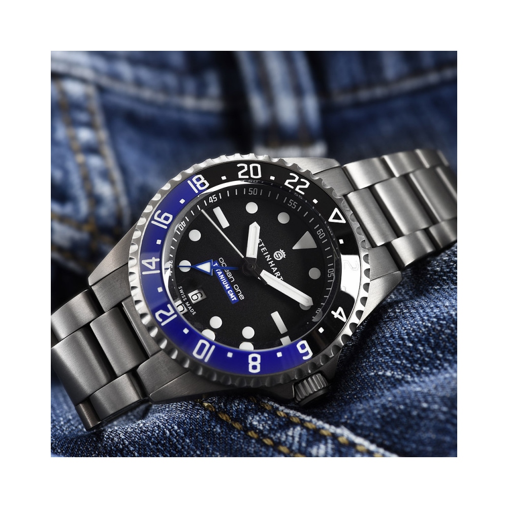 Steinhart Ocean One Titanium 500 GMT premium Ceramic Automatic Men's Watch 103-0662 Batman