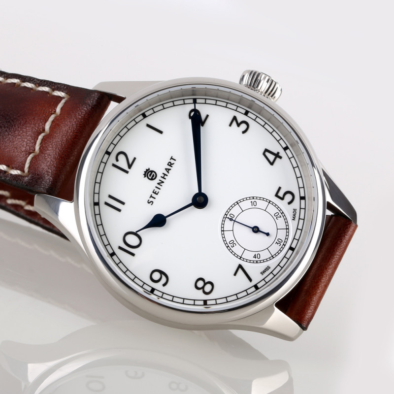 Steinhart Marine Chronometer 42 White Arabic Handwinding Men's Watch 105-1309 Steinhart Marine Chronometer 42 White Arabic Handwinding Men's Watch 105-1309