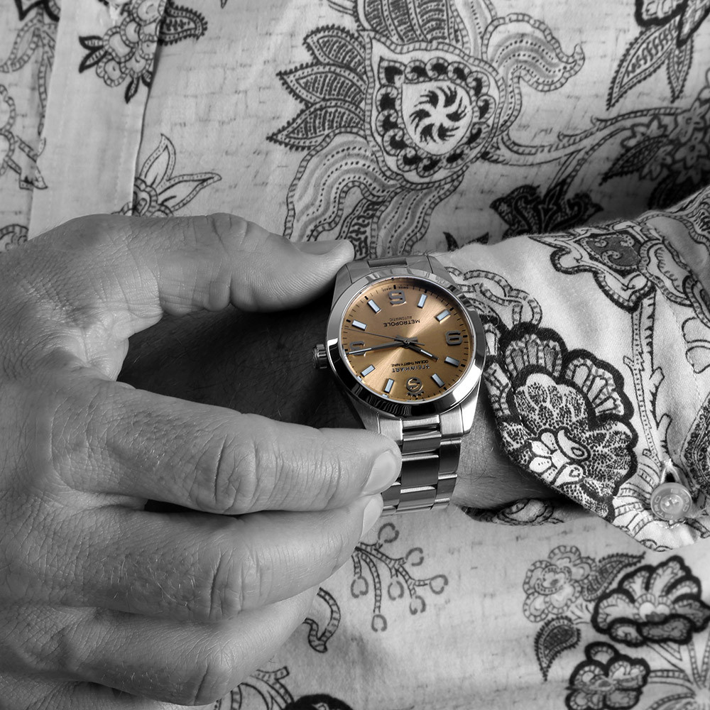 Steinhart Ocean 39 Metropole Champagne 39mm Automatic SW200-1 Men's Diver Watch 103-1344