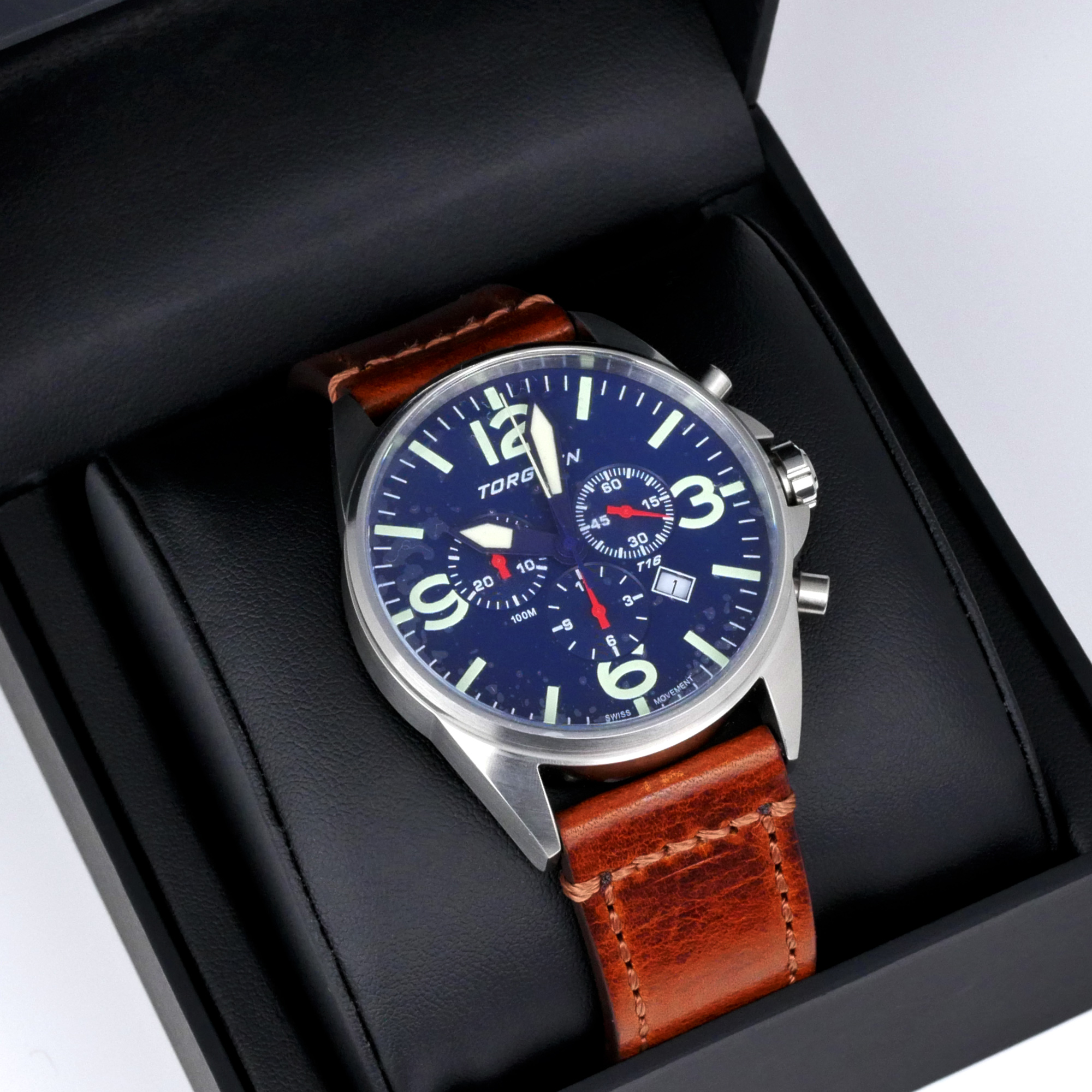 Torgoen T16 Pilot Men's Watch Blue Dial Vintage Leather Strap T16BL44SV / TN/1034 Torgoen T16 Pilot Men's Watch Blue Dial Vintage Leather Strap T16BL44SV / TN/1034