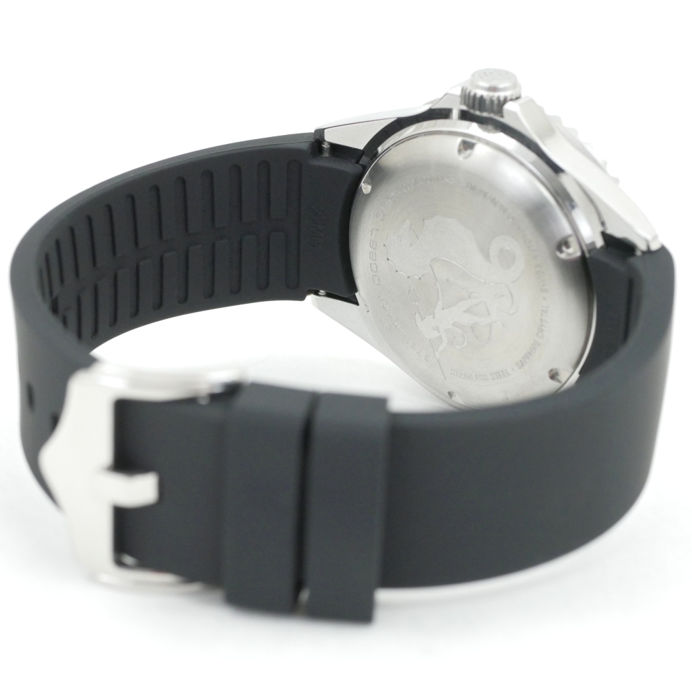 Chronotiempo Universal Silicone Watch Band Slim Watch Strap with Curved Ends 22mm Black With Stainless Steel Buckle